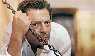 F6N4KY Nov. 27, 2013 - Hollywood, U.S. - THE STRANGER (1967)..LO STRANIERO (ALT)..MARCELLO MASTROIANNI, ..LUCHINO VISCONTI (DIR)..SRAG 001..  (Credit Image: c Credit Image: c face to face/Entertainment Pictures)